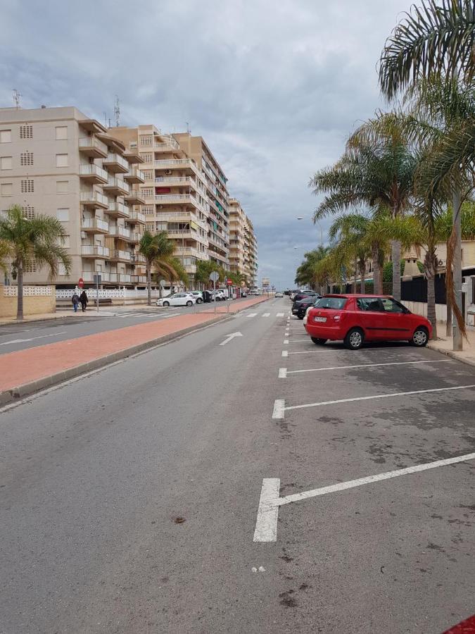 Sunny Beach Retreat Santa Pola Exterior foto